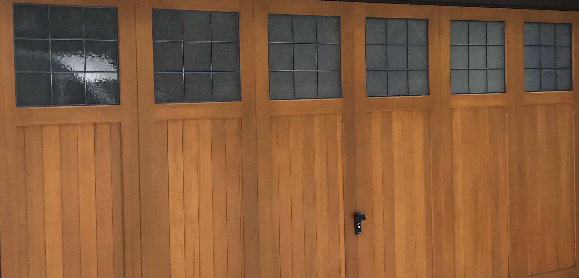 Garage Door Servicing and Repairs - For all your garage door maintenance